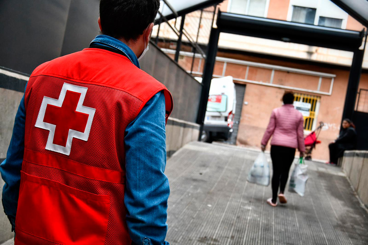 El Ayuntamiento De Elda Aumenta El Convenio Con Cruz Roja En 100 000